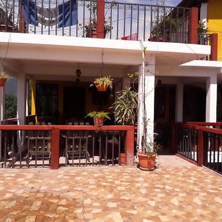 Hotel Sueno Real Panajachel Kültér fotó