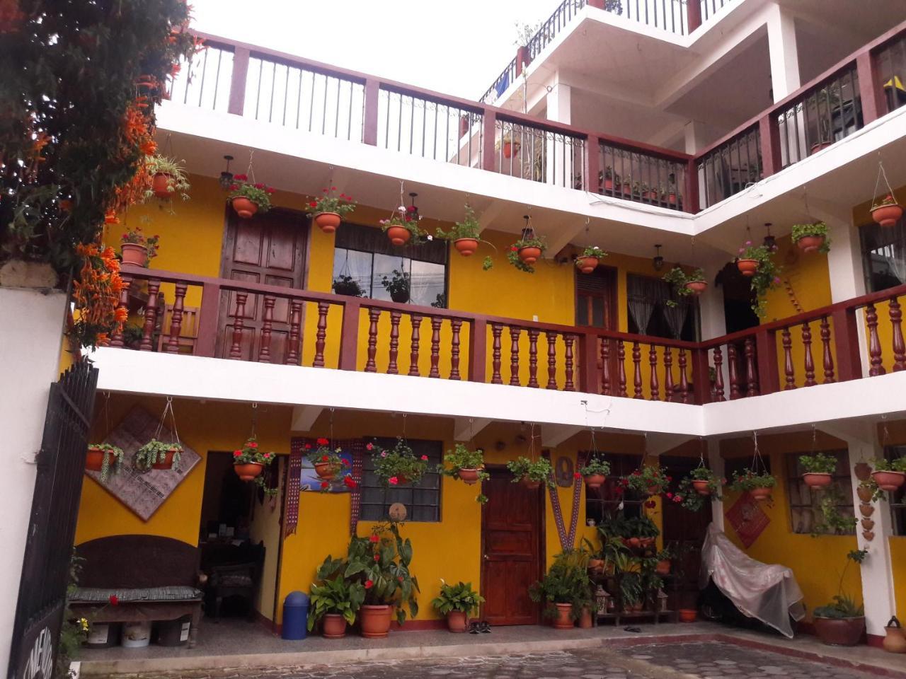 Hotel Sueno Real Panajachel Kültér fotó
